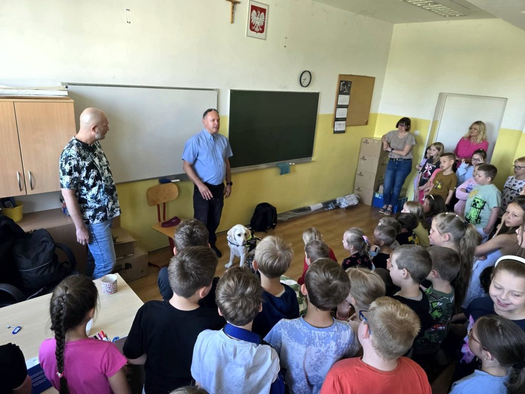 Dwaj Łukasze, Fire i dzieci